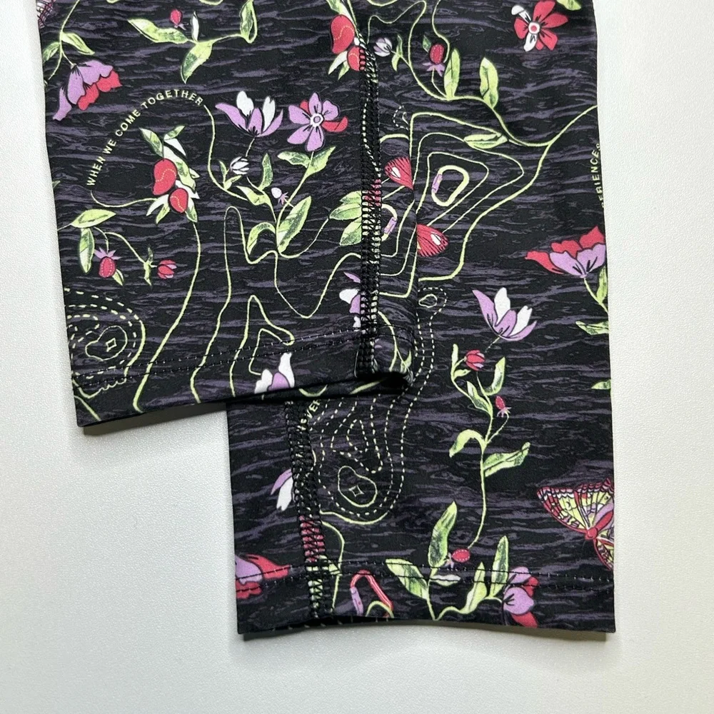 The North Face Black Floral Graphic Print Leggings Size Small‎ Active Gym Yoga
